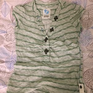 Anthropologie tee - size XS - EUC